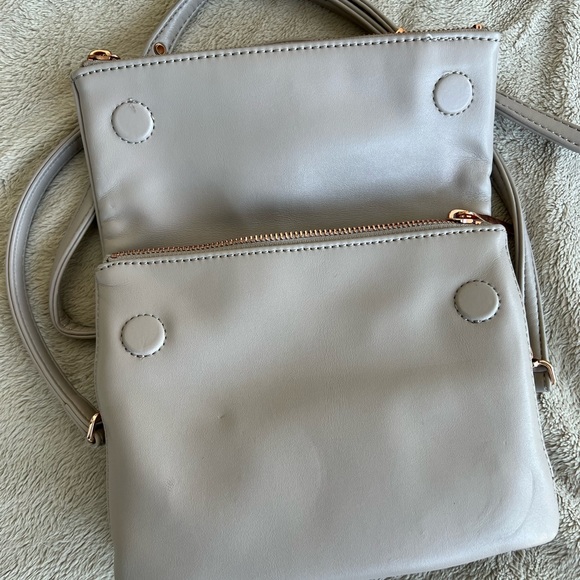 Matt and Nat crossbody bag - Picture 2 of 4